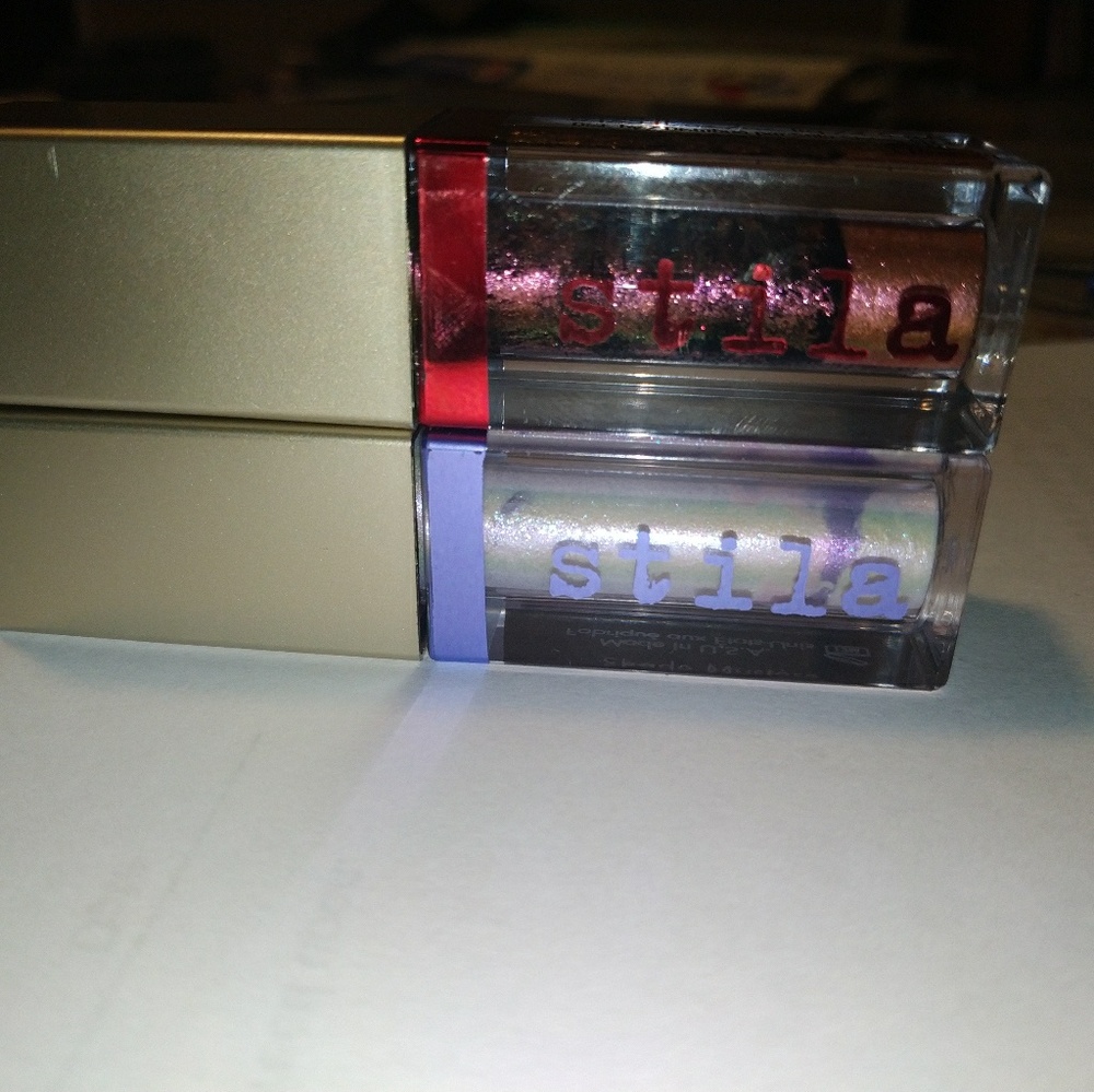 Stila liquid glitter shadow